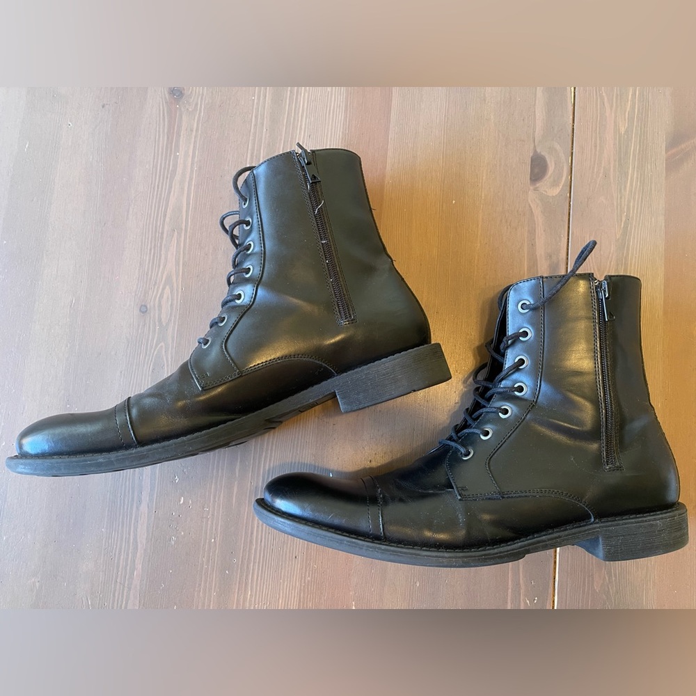 Kenneth Cole Reaction Blind Curve Cap Toe Double Zip Boot - Size 12